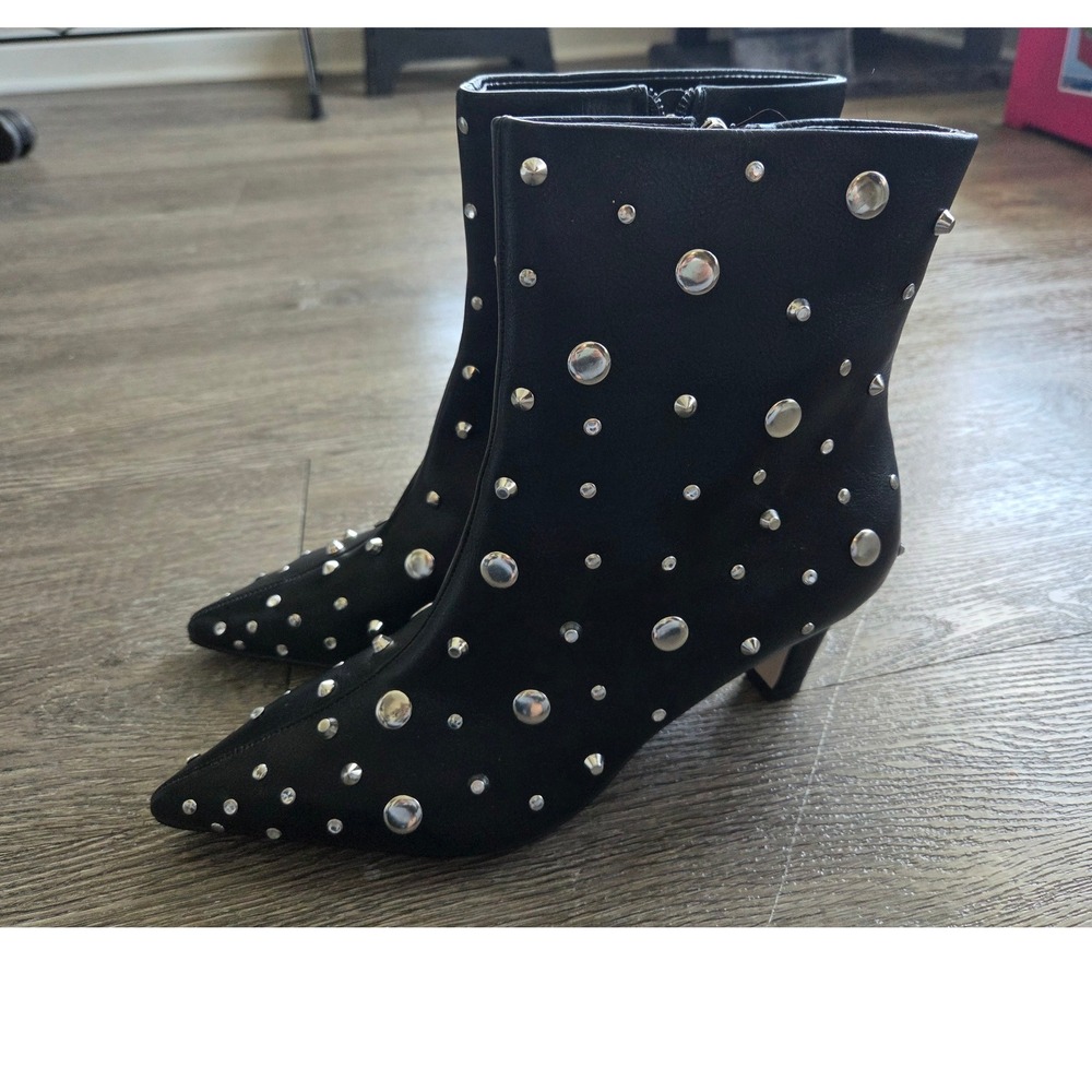 Jessica Simpson Viviana Ankle Boots Women 7M Black Studded Kitten Heel Boot